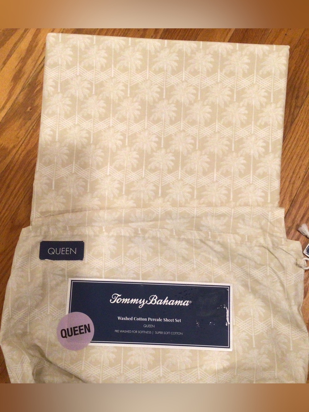 TOMMY BAHAMA QUEEN FLAT SHEET ONLY- NEW IN PACKAGE